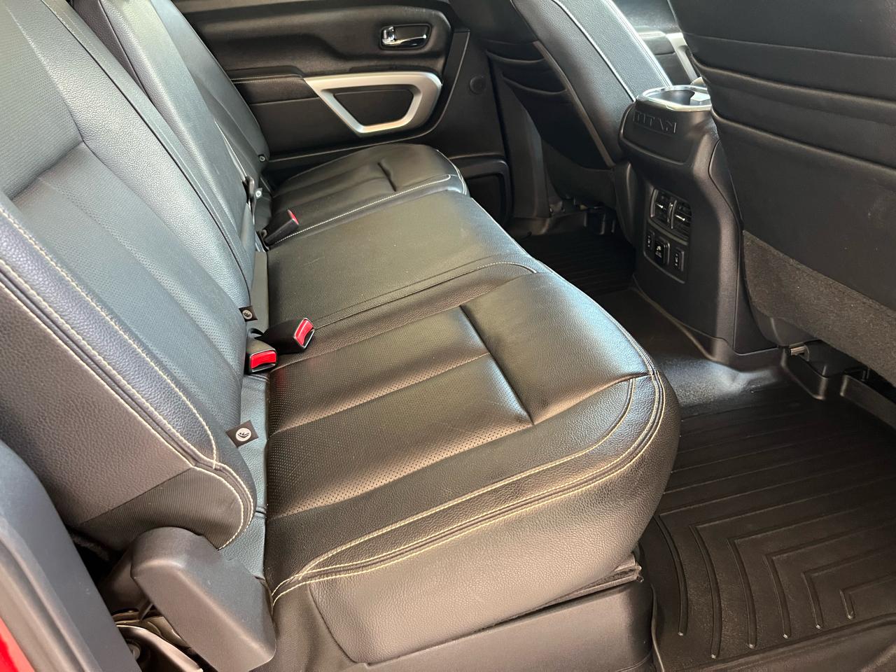 Nissan Titan 4x4 Crew Cab PRO-4X 2018