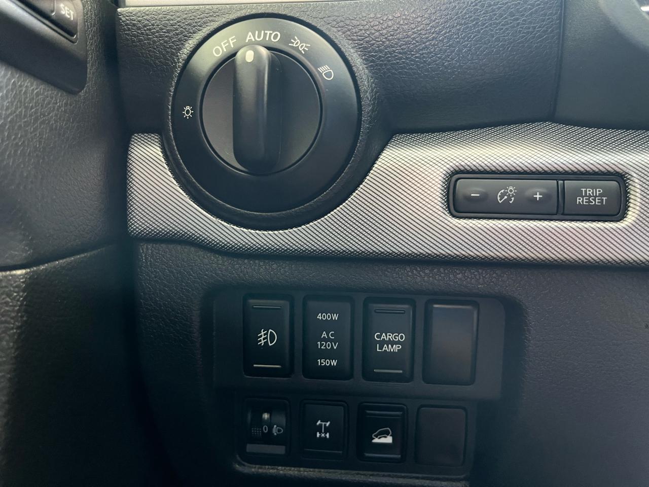 Nissan Titan 4x4 Crew Cab PRO-4X 2018