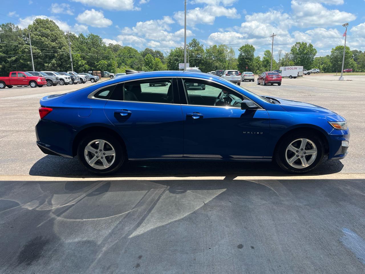 Chevrolet Malibu 4dr Sdn LS w/1FL 2023