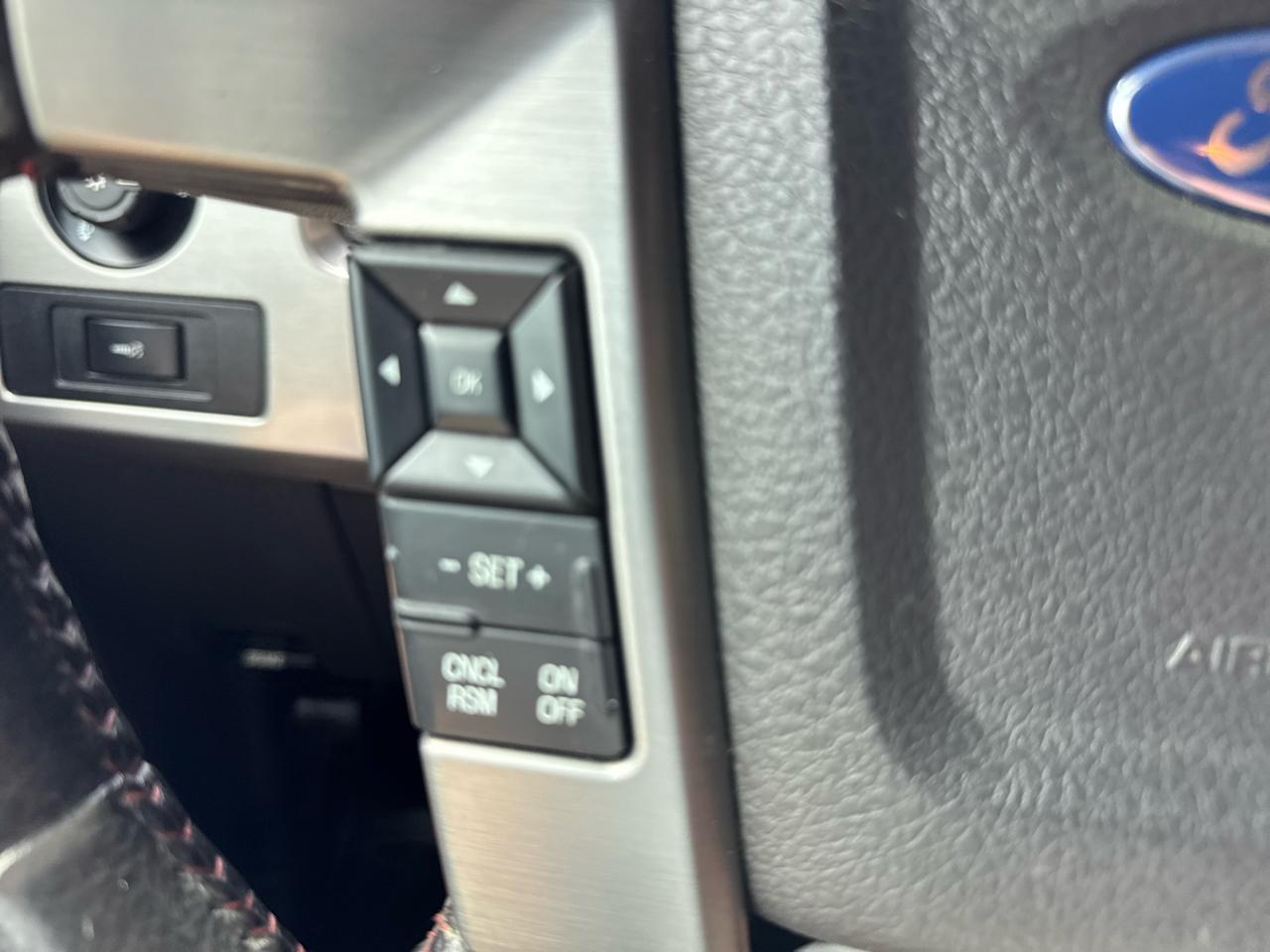 Ford F-150 4WD SuperCrew 145" King Ranch 2013