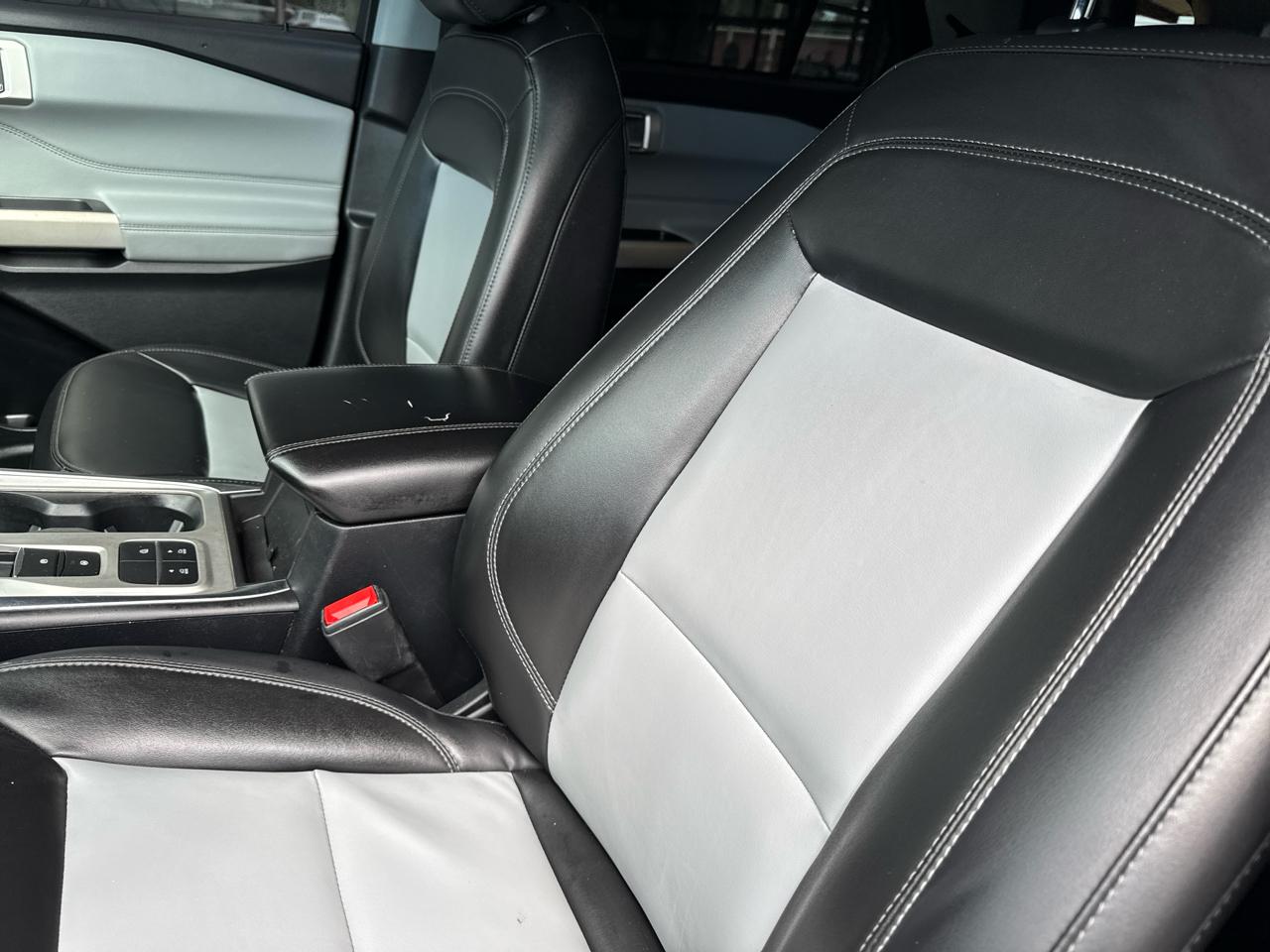 Ford Explorer XLT RWD 2022