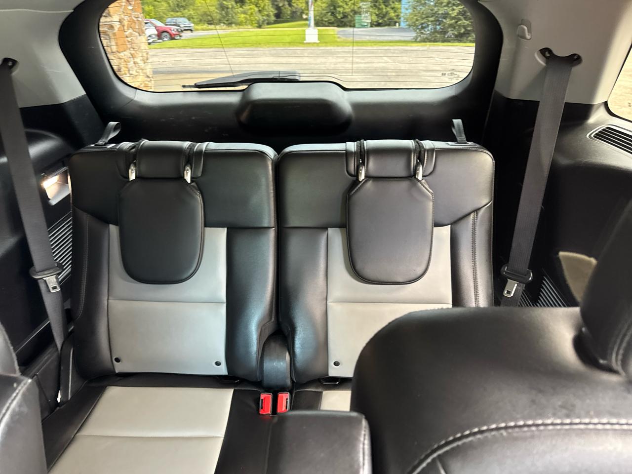 Ford Explorer XLT RWD 2022