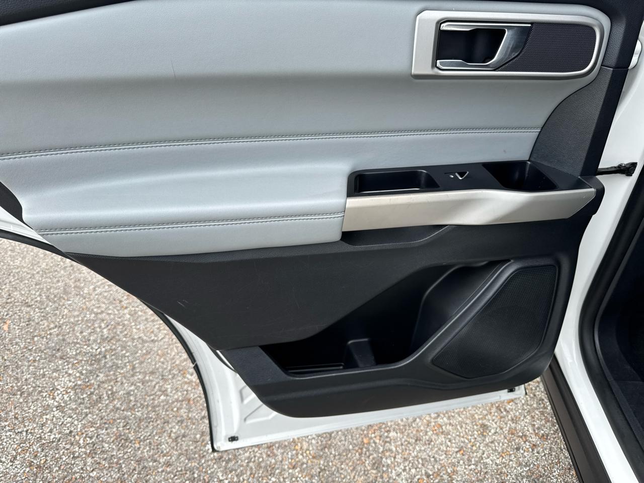 Ford Explorer XLT RWD 2022