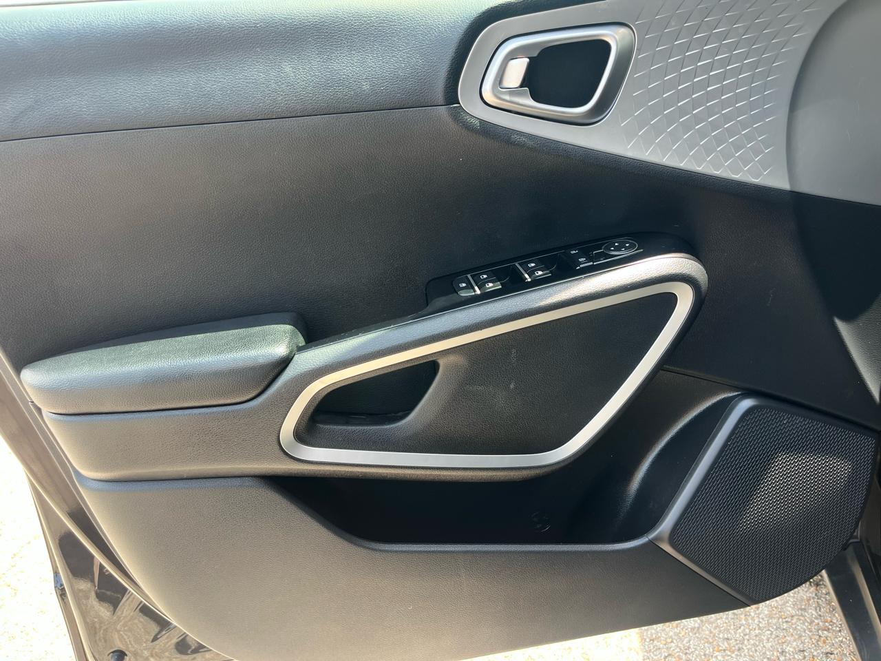 Kia Soul LX IVT 2021