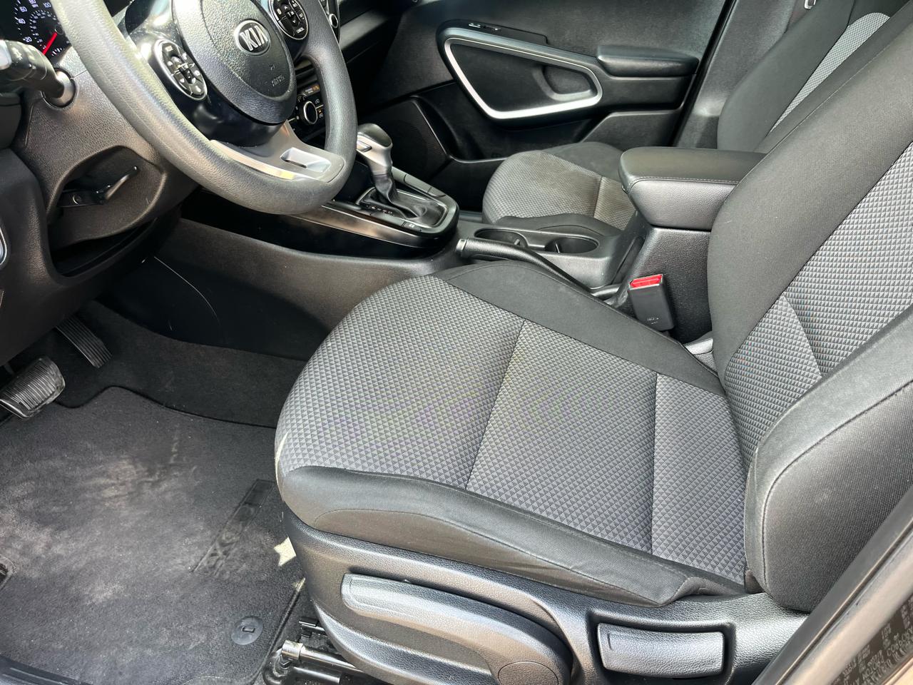 Kia Soul LX IVT 2021