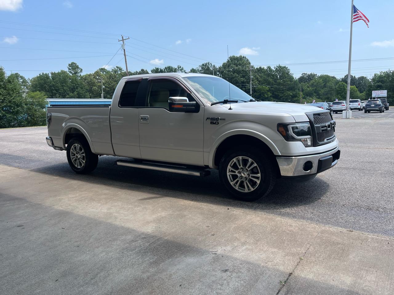 Ford F-150 2WD SuperCab 145" Lariat 2013