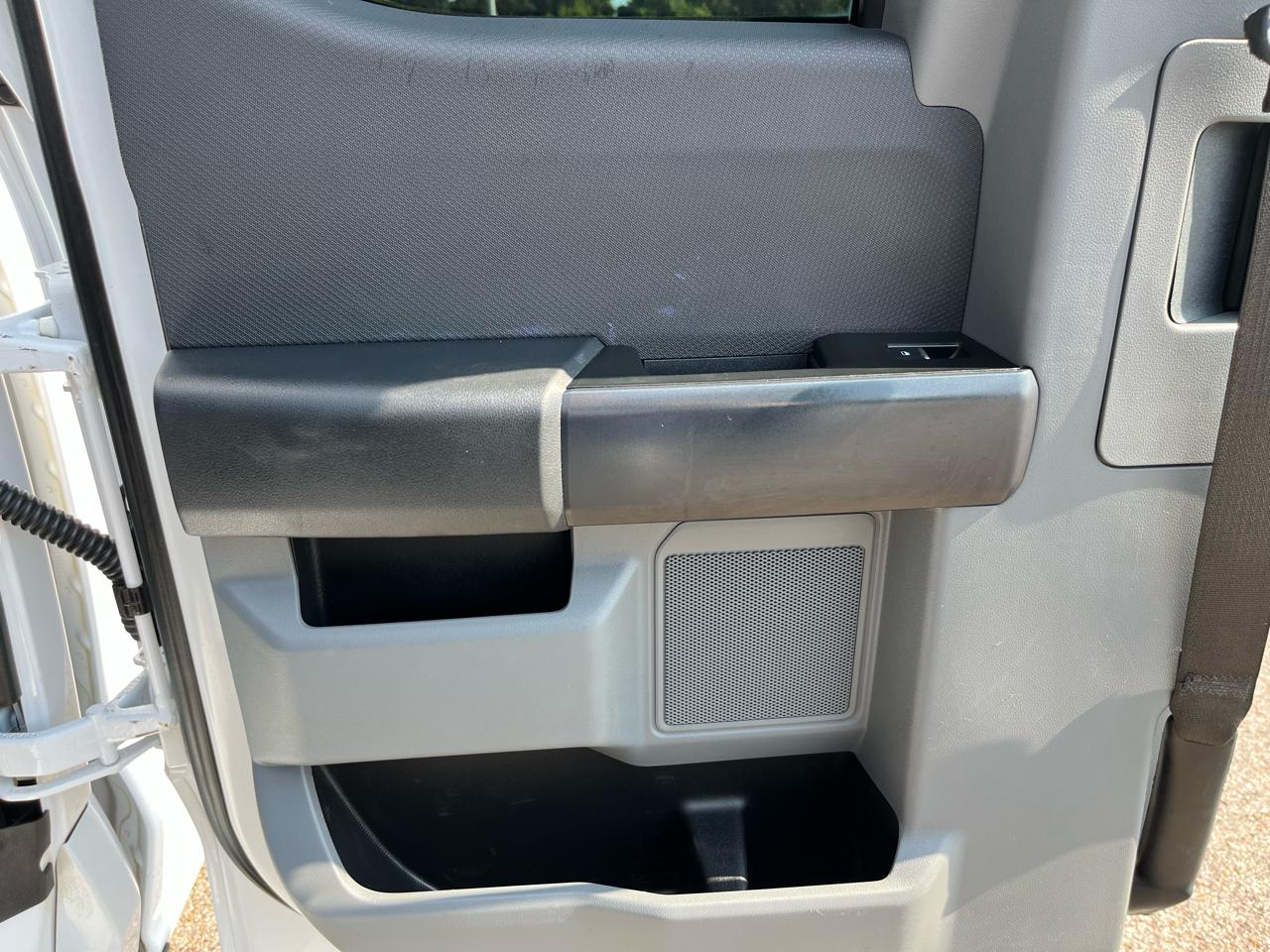 Ford F-150 XL 4WD SuperCab 6.5' Box 2022