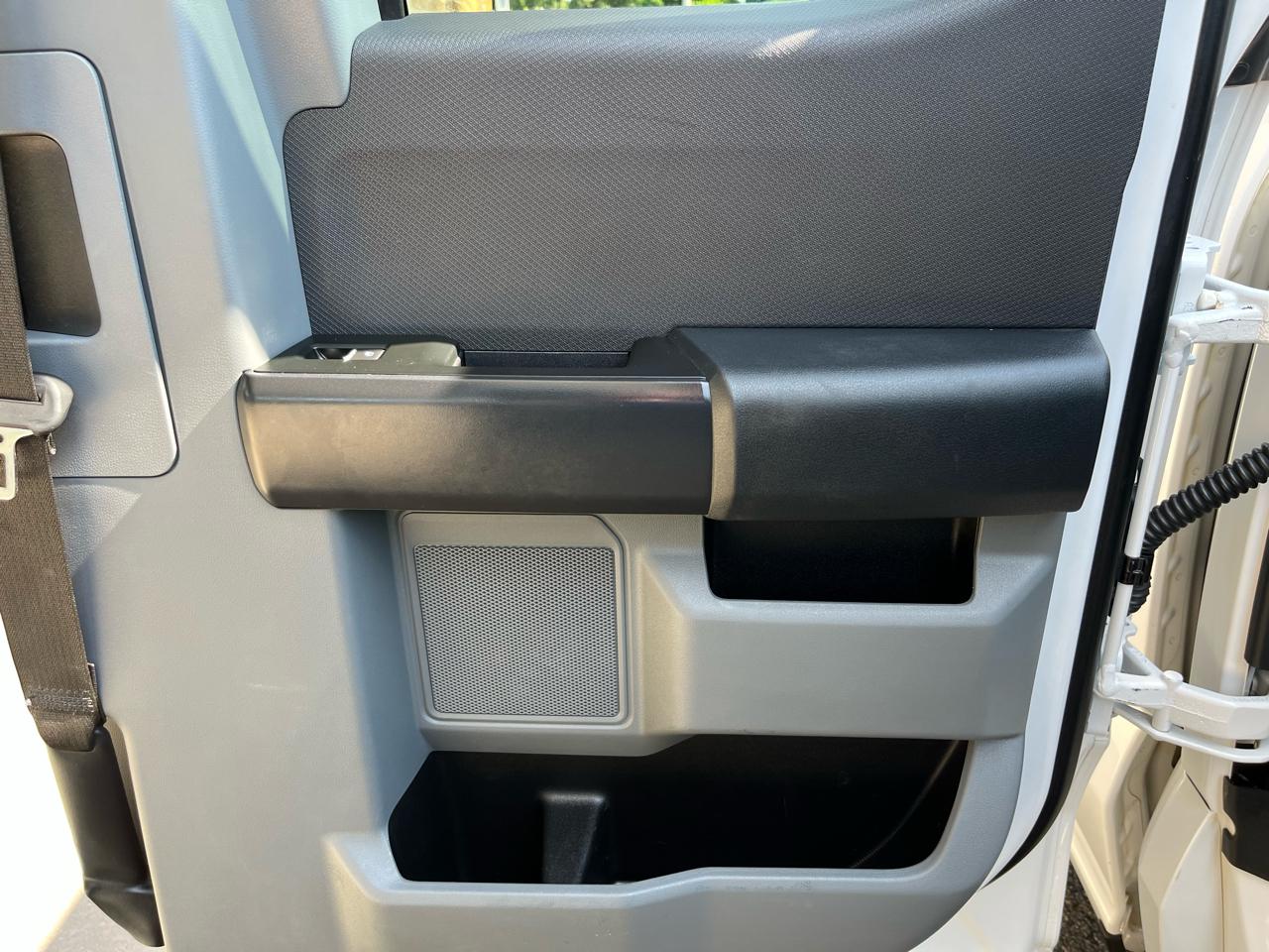 Ford F-150 XL 4WD SuperCab 6.5' Box 2022