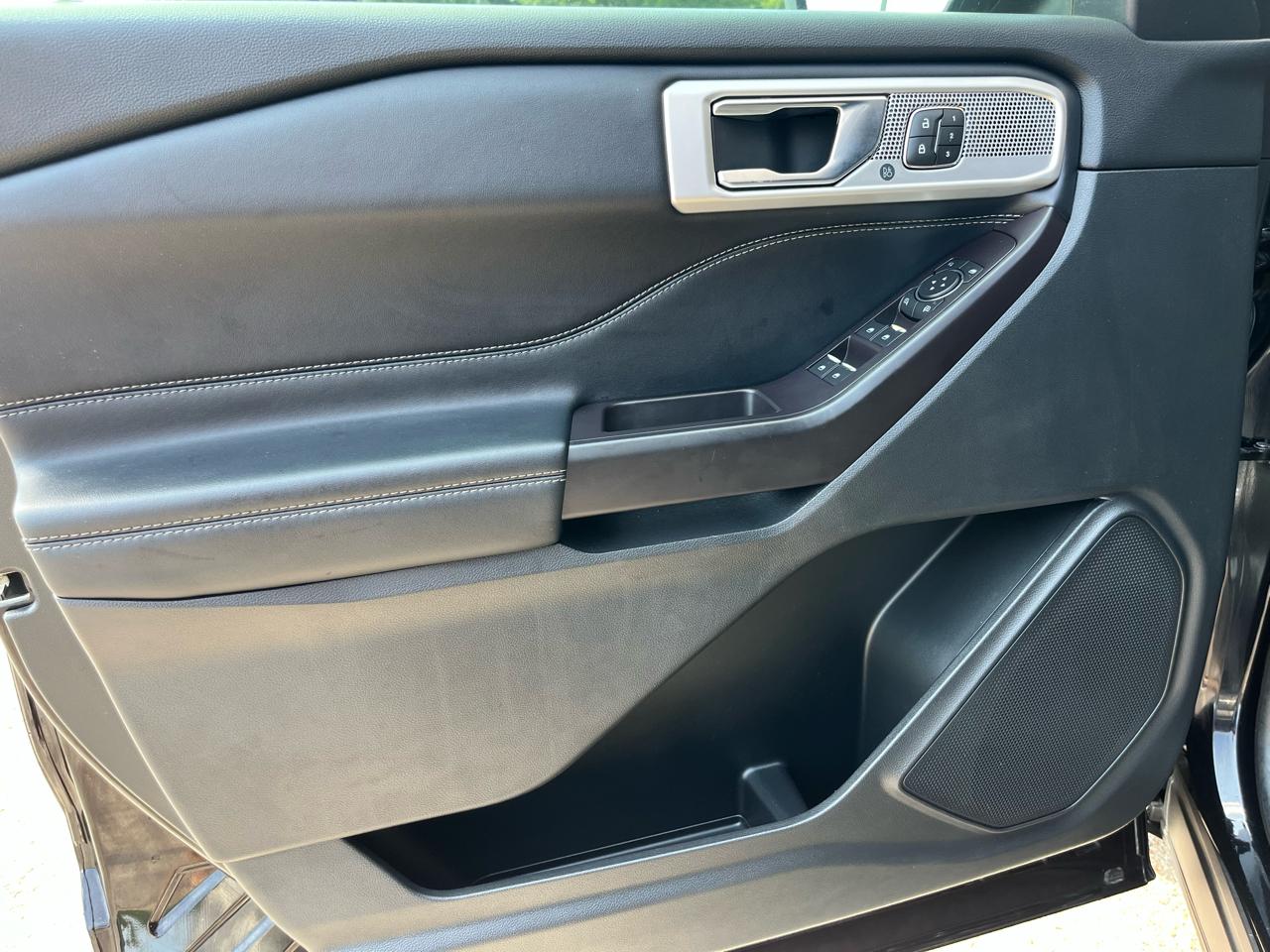 Ford Explorer Limited RWD 2020