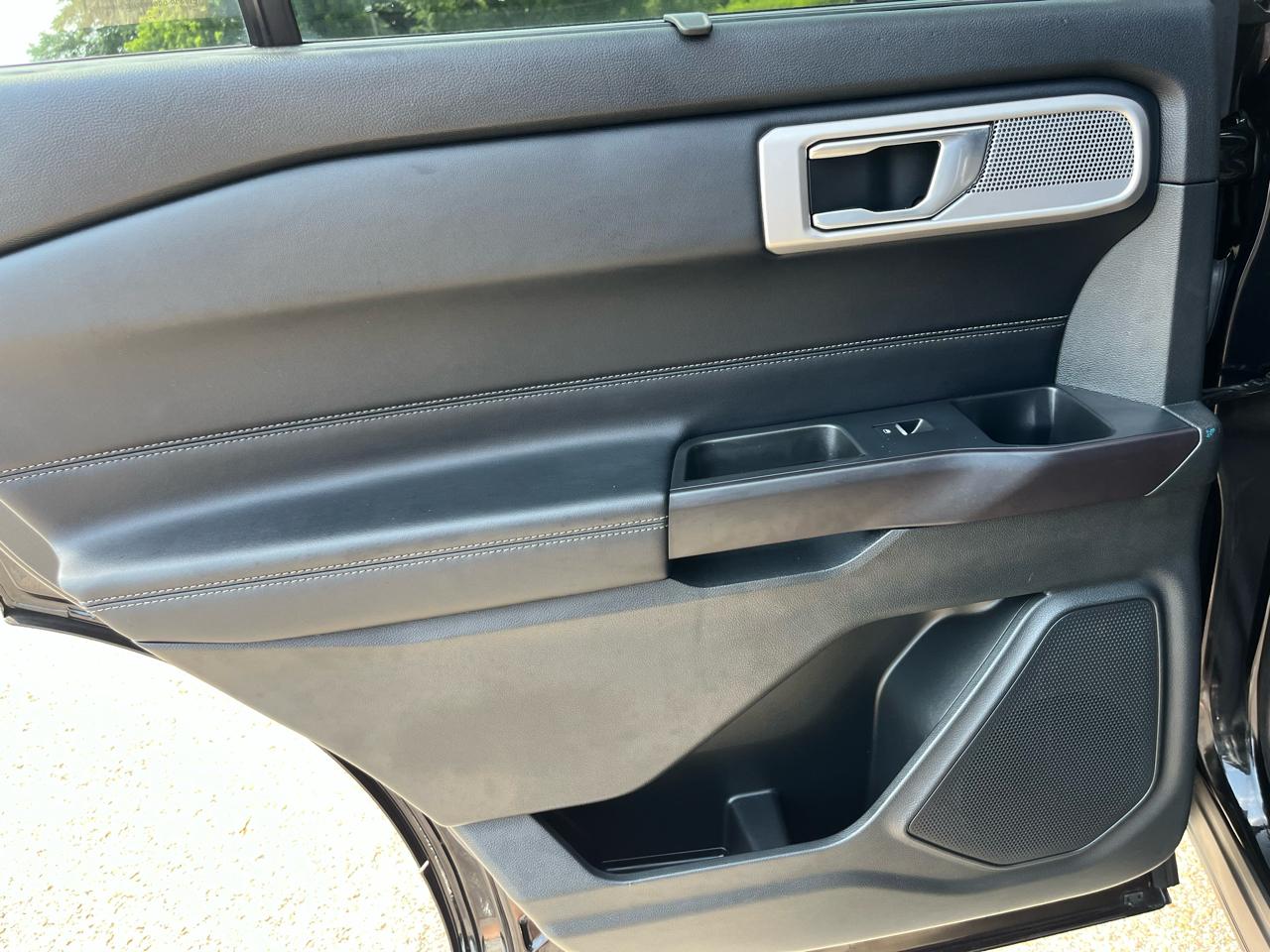 Ford Explorer Limited RWD 2020