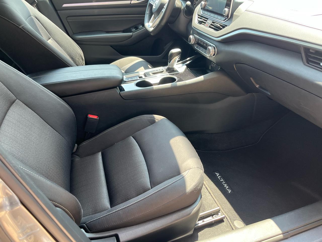 Nissan Altima 2.5 SV AWD Sedan 2022