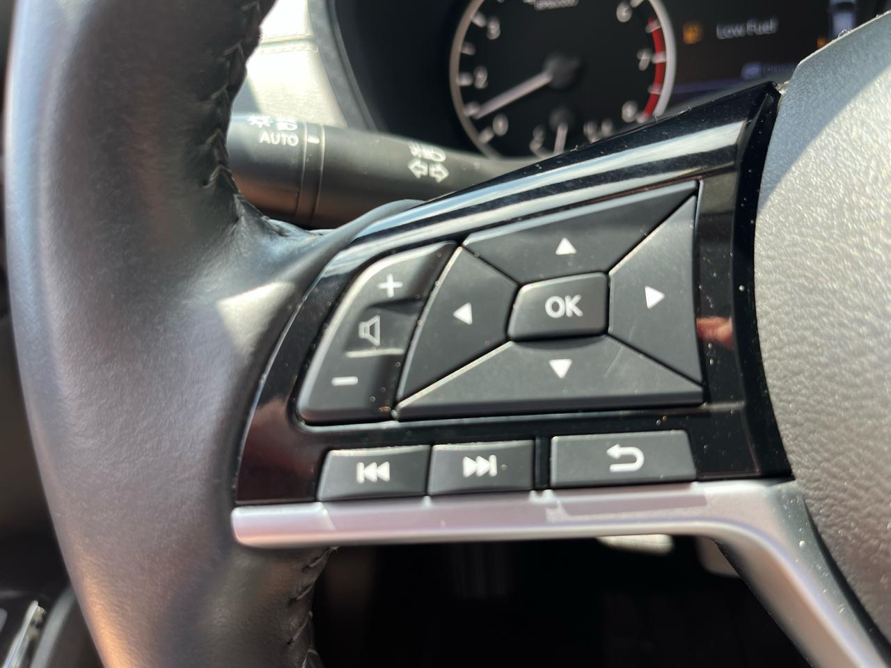 Nissan Altima 2.5 SV AWD Sedan 2022
