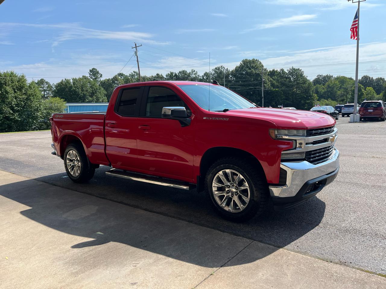 Chevrolet Silverado 1500 4WD Double Cab 147" LT 2020