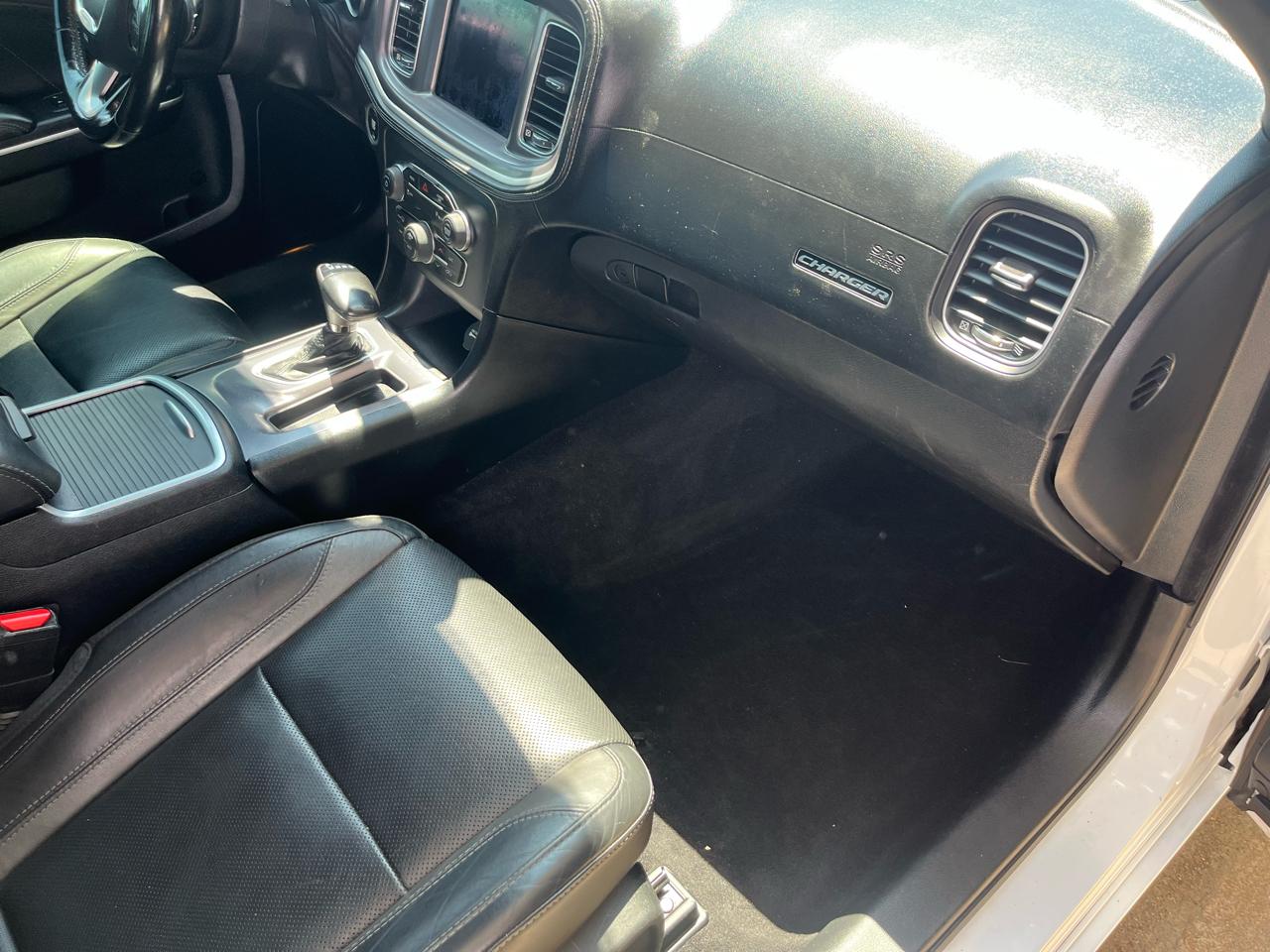 Dodge Charger SXT RWD 2020