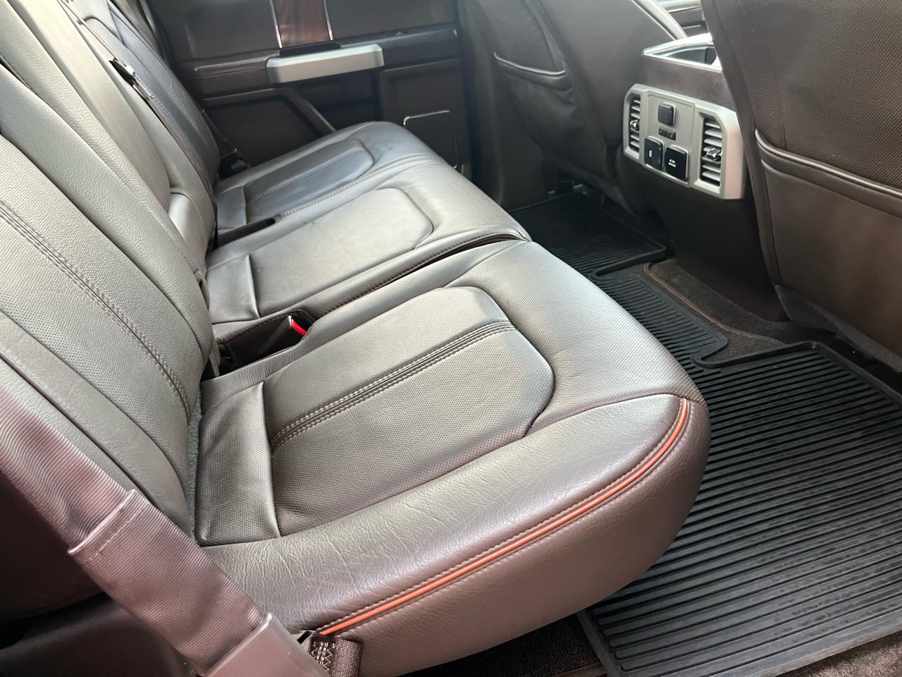 Ford F-150 4WD SuperCrew 145" King Ranch 2017