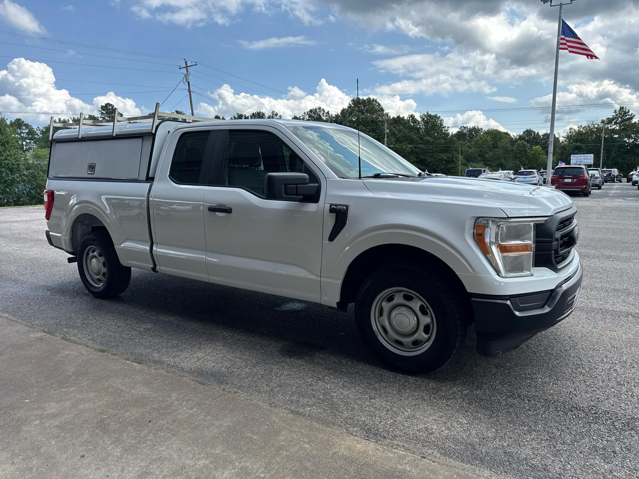 Ford F-150 XL 2WD SuperCab 6.5' Box 2022