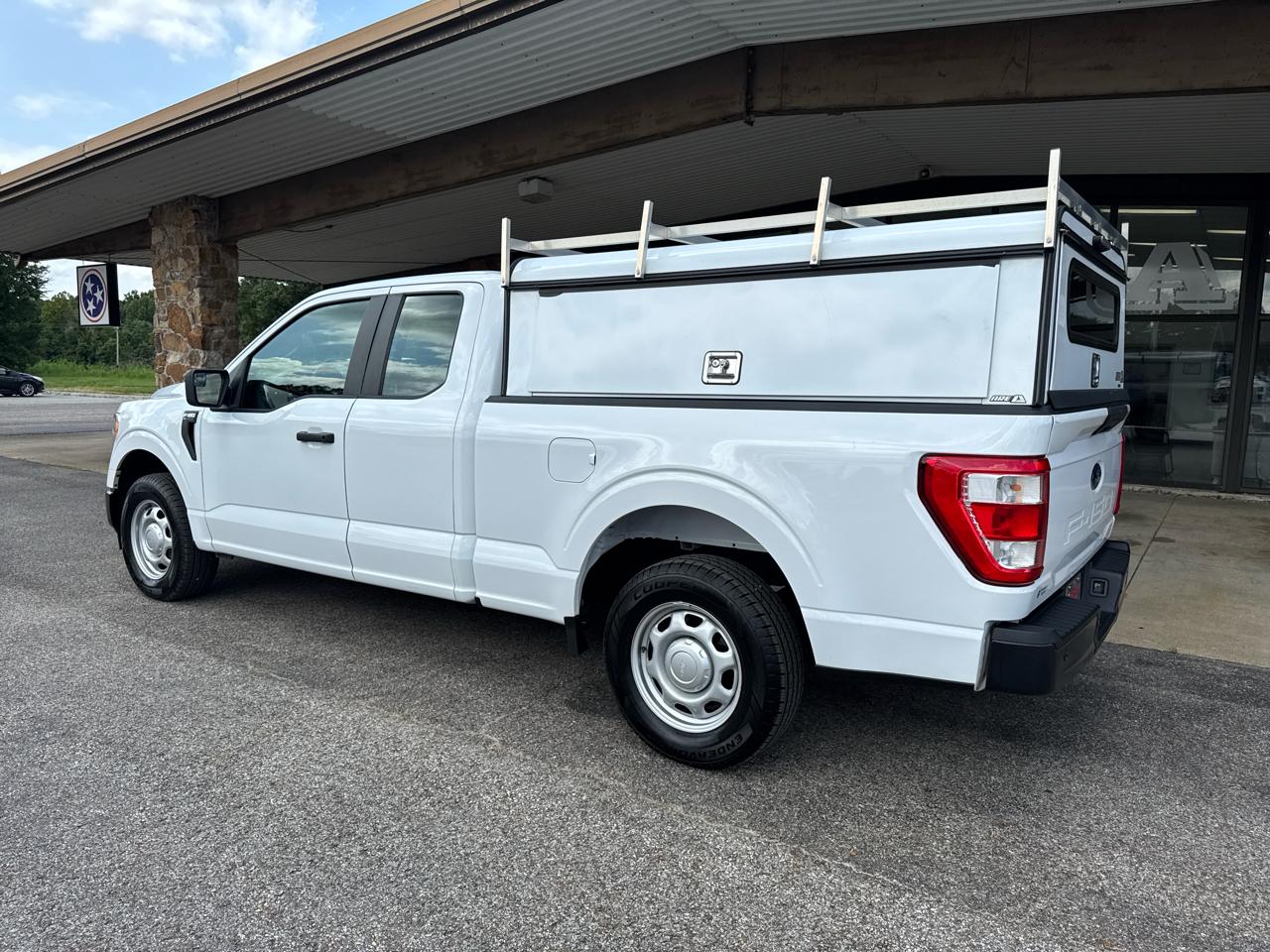 Ford F-150 XL 2WD SuperCab 6.5' Box 2022