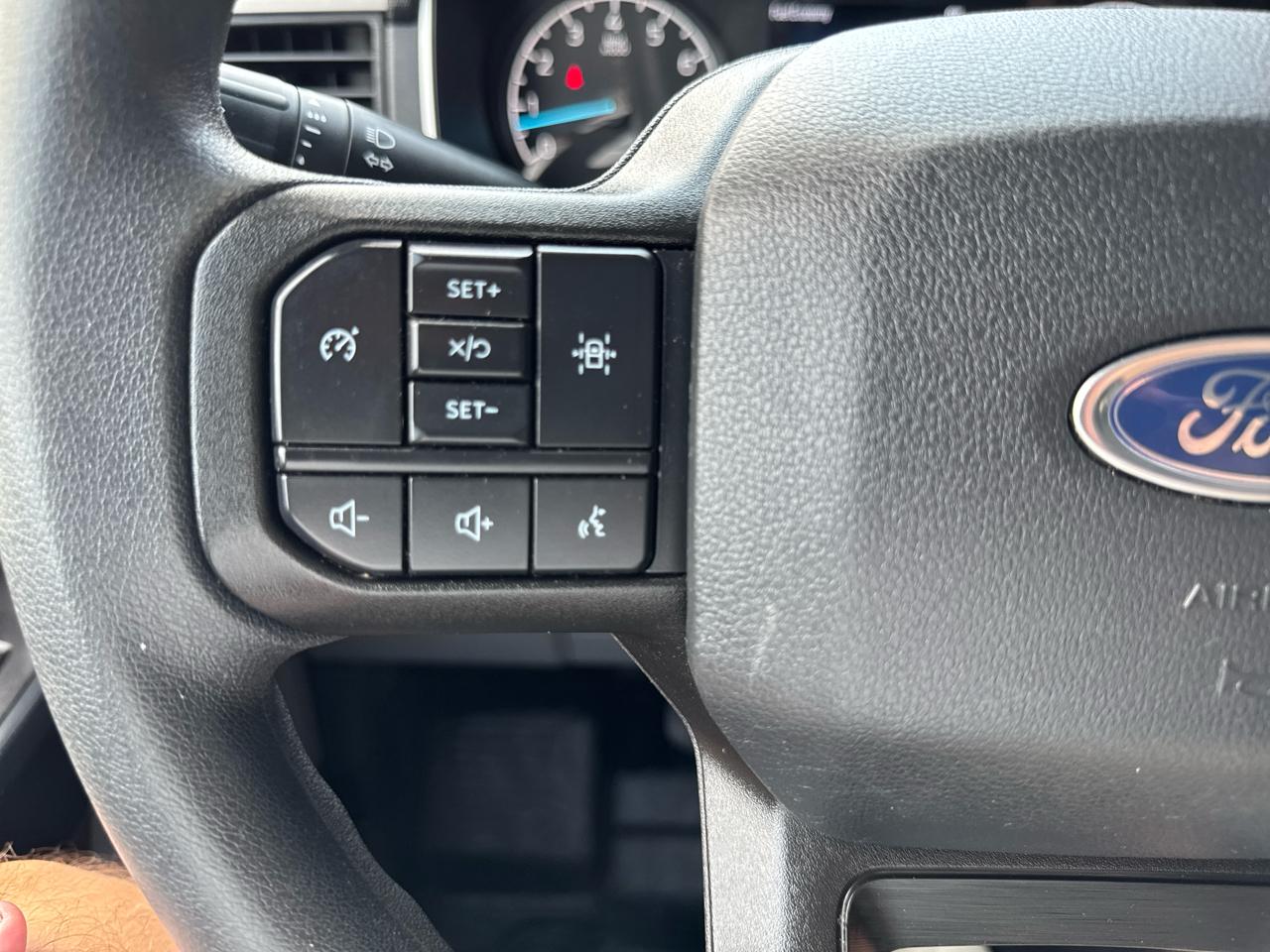 Ford F-150 XL 2WD SuperCab 6.5' Box 2022