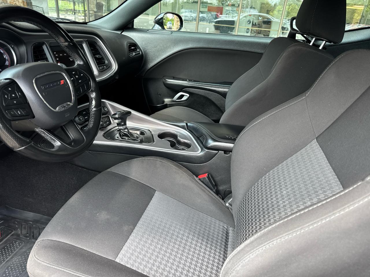 Dodge Challenger GT RWD 2022