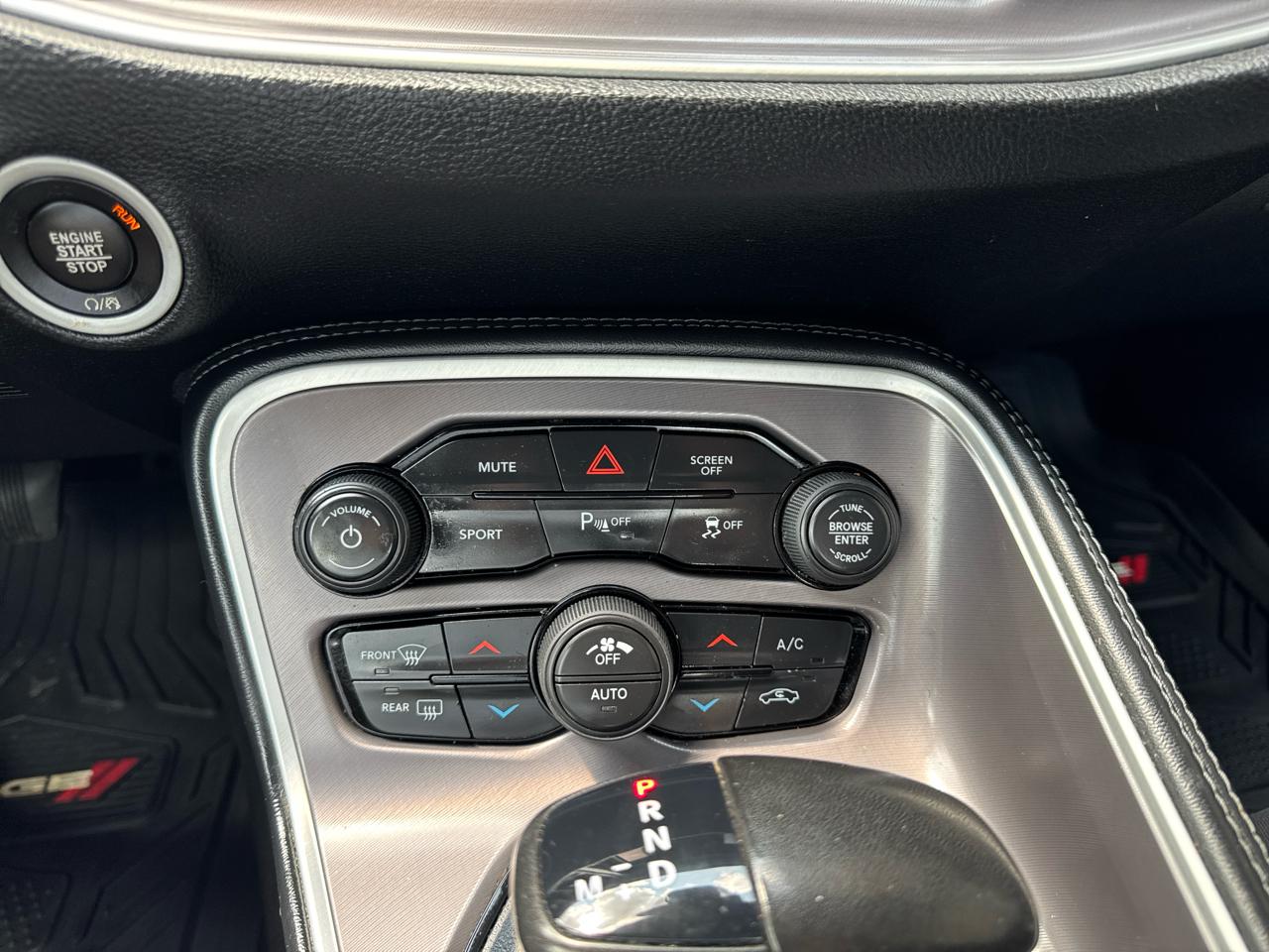Dodge Challenger GT RWD 2022