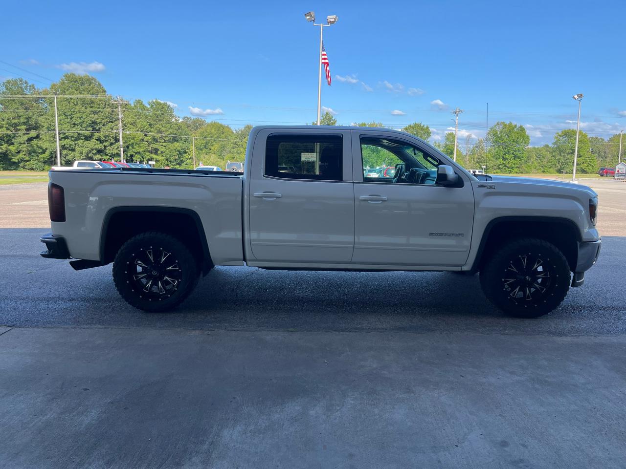 GMC Sierra 1500 4WD Crew Cab 143.5" SLE 2014