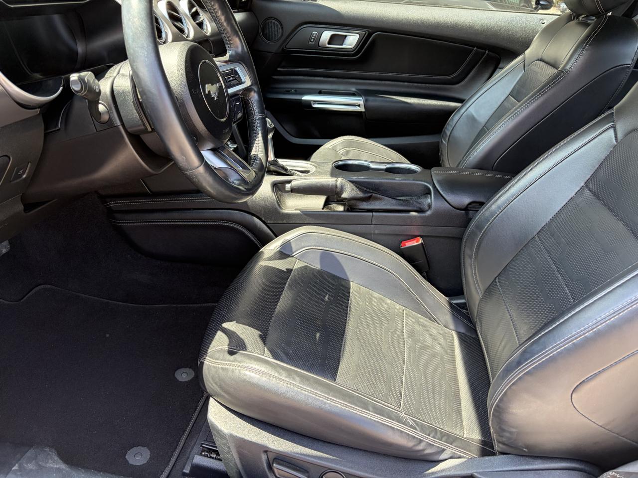 Ford Mustang GT Premium Coupe 2021