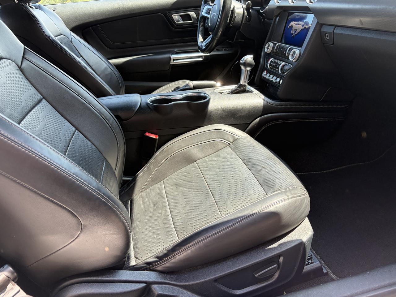 Ford Mustang GT Premium Coupe 2021