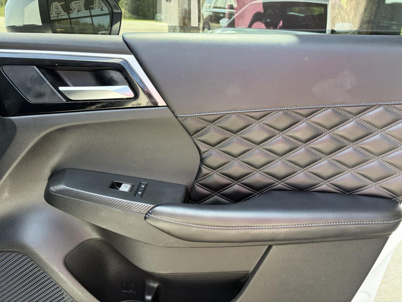 Mitsubishi Outlander SEL Special Edition FWD 2022