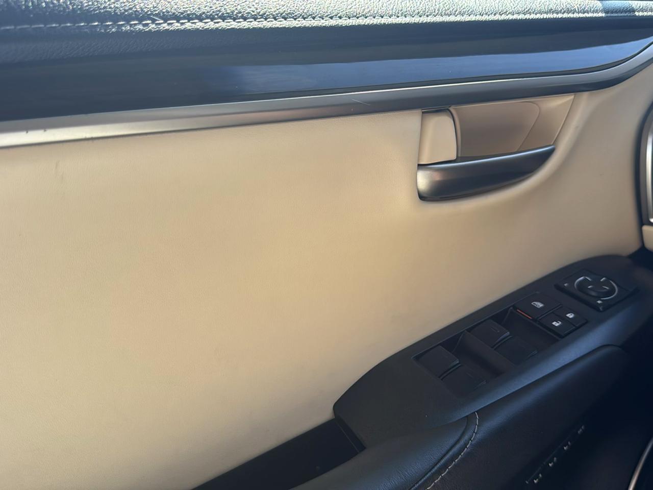 Lexus NX 200t FWD 4dr 2015