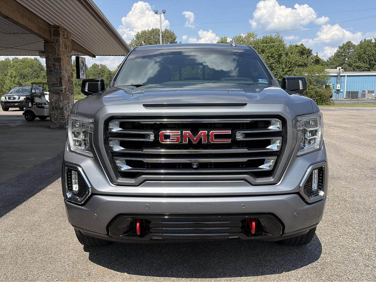 GMC Sierra 1500 AT4 Crew Cab 4WD 2020