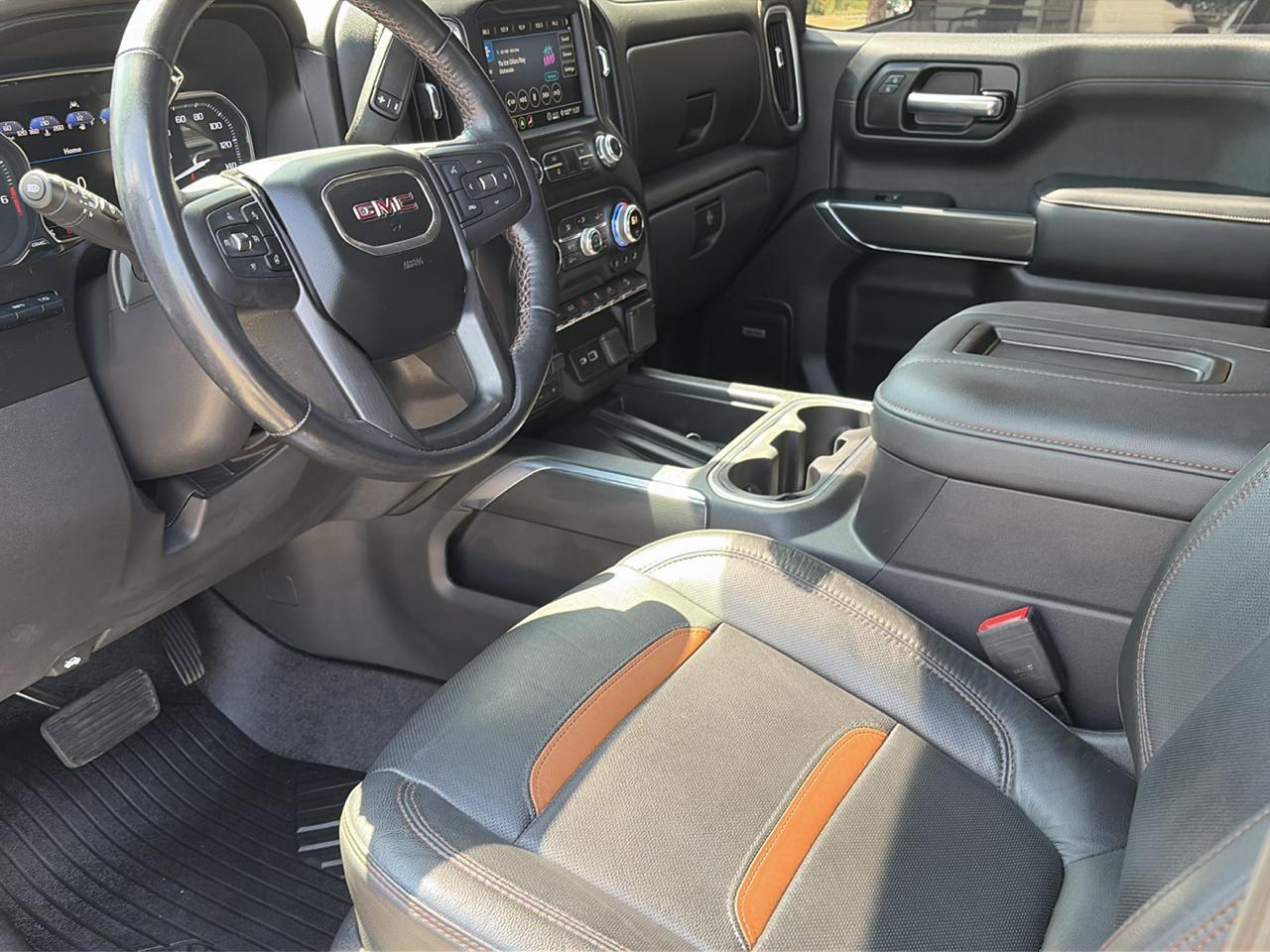 GMC Sierra 1500 AT4 Crew Cab 4WD 2020