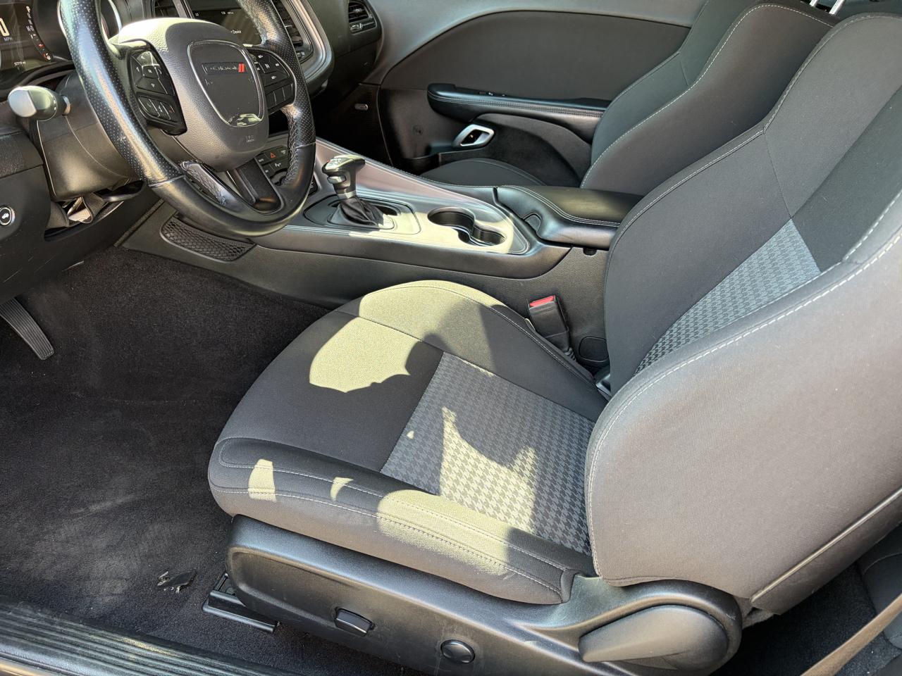 Dodge Challenger R/T RWD 2023