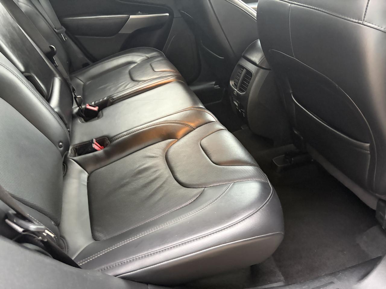 Jeep Cherokee Limited FWD 2019