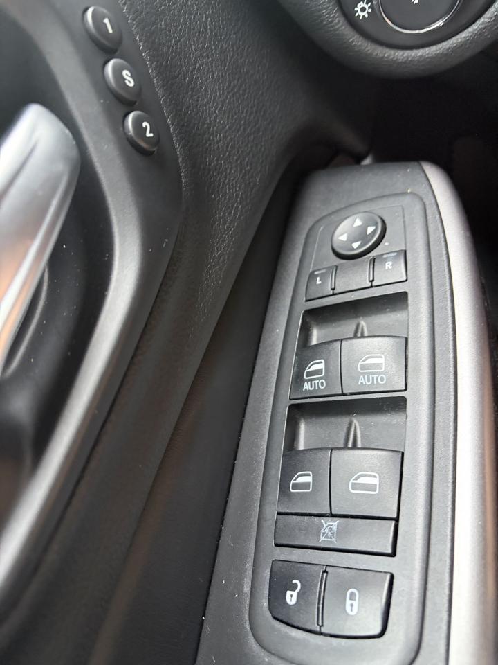 Jeep Cherokee Limited FWD 2019