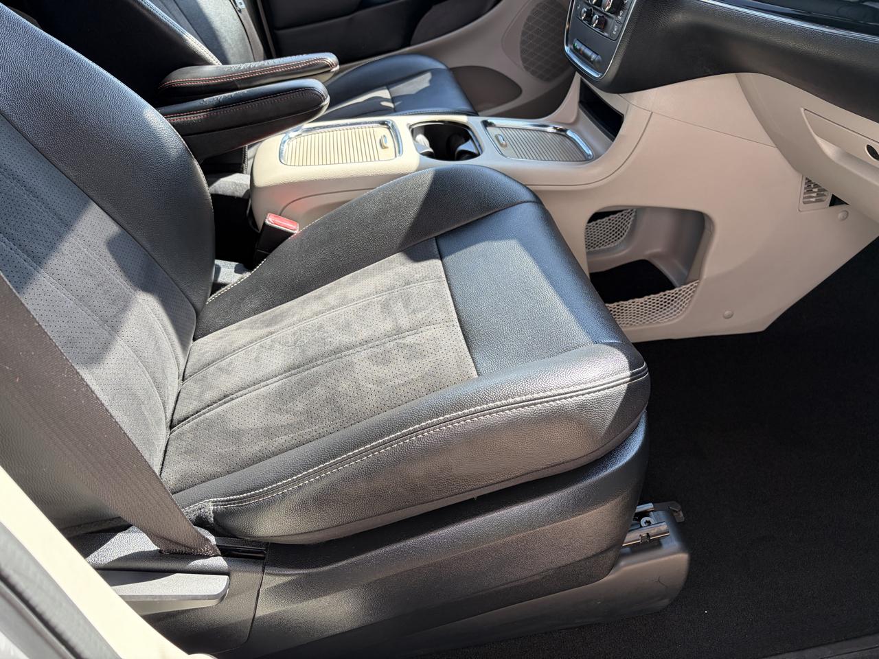 Dodge Grand Caravan SXT Wagon 2020