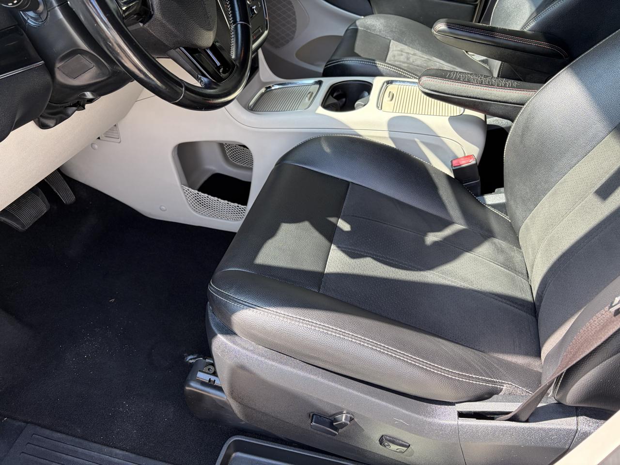 Dodge Grand Caravan SXT Wagon 2020