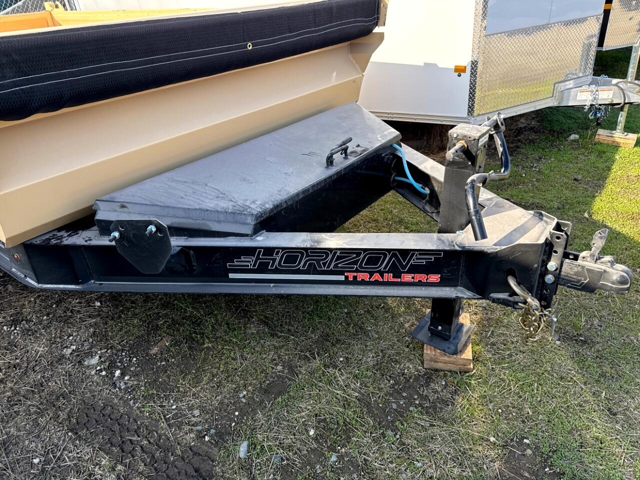 Horizon Trailers 22  2025