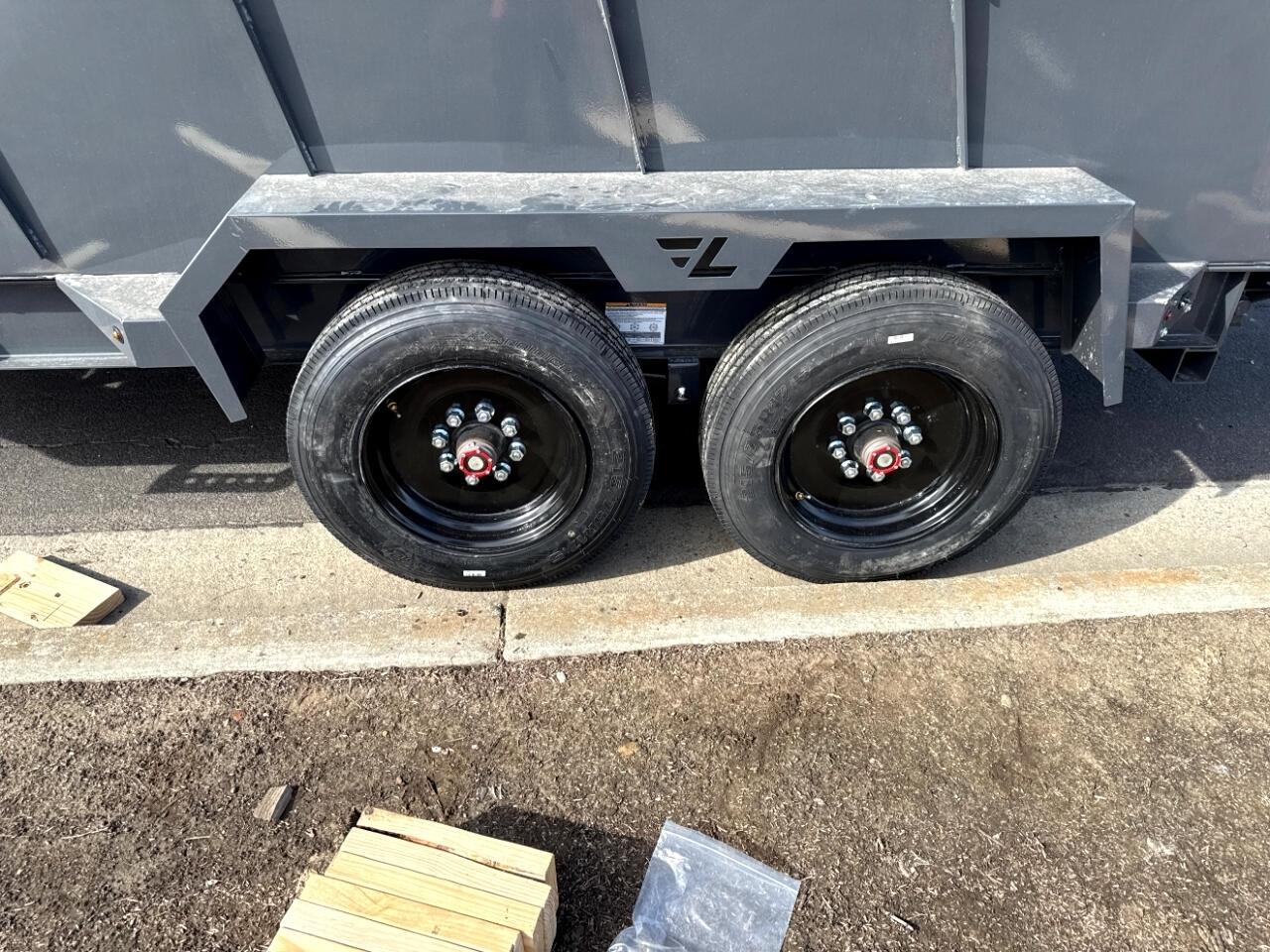 Lamar Dump Trailer  2025