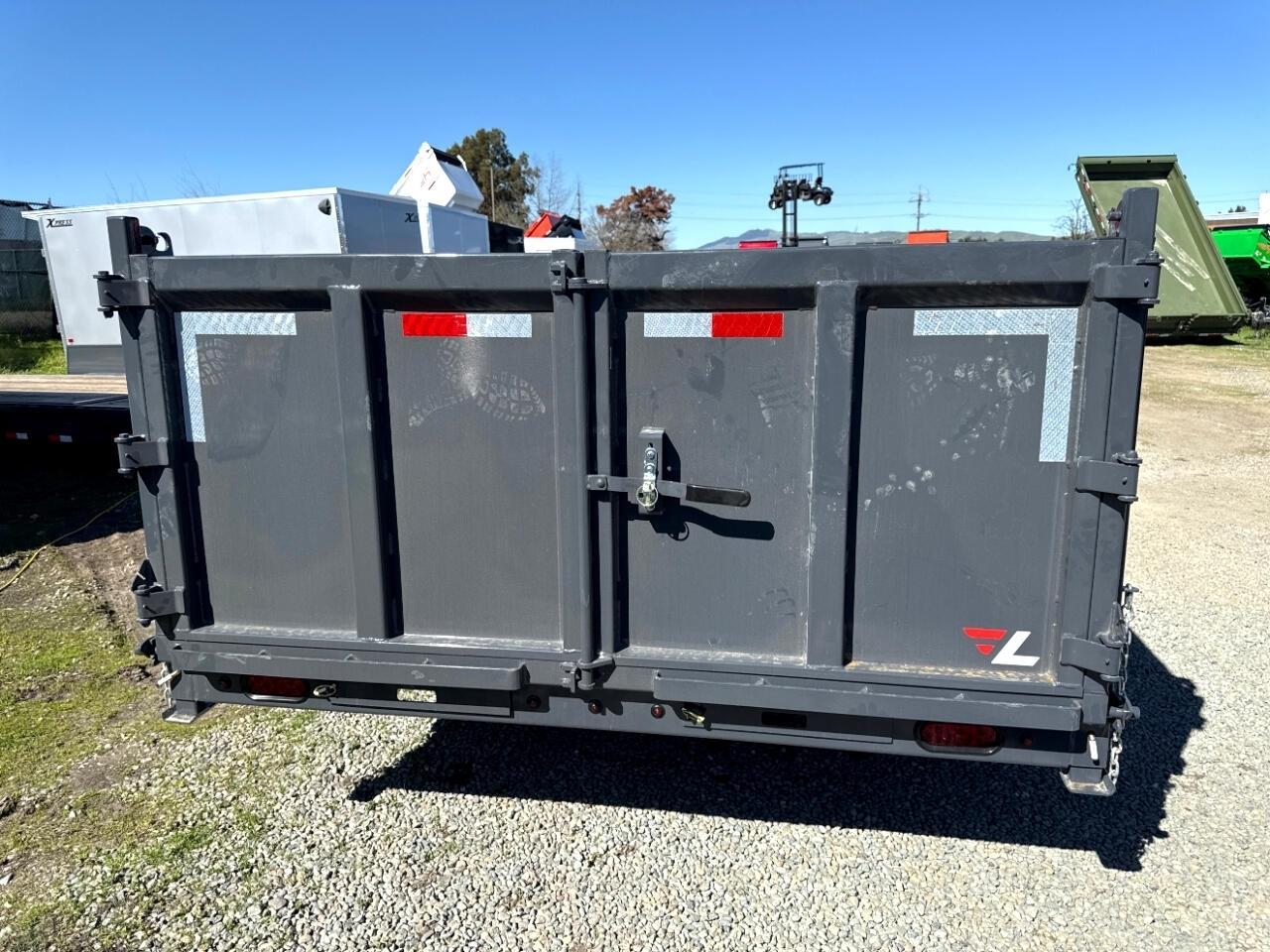 Lamar 14 Foot Dump  2025