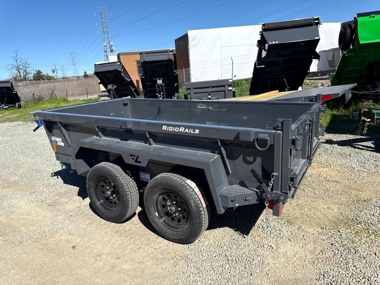 Lamar 10 Foot Dump  2025