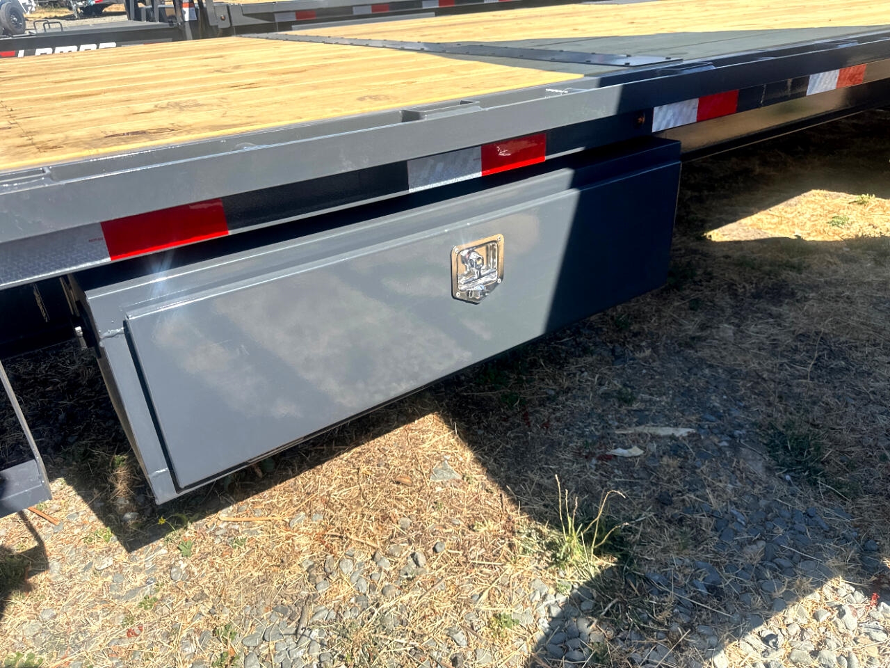 Lamar Equipment Trailer  2026 Lamar Equipment Trailer  2026