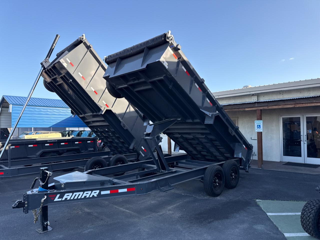 Lamar Dump Trailer  2026