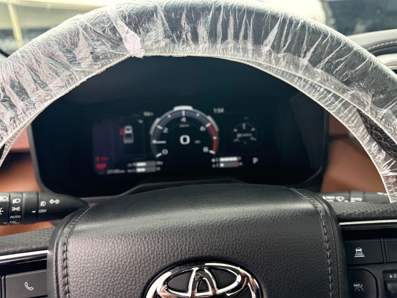 Toyota Tundra 1794 CrewMax 4WD 2024