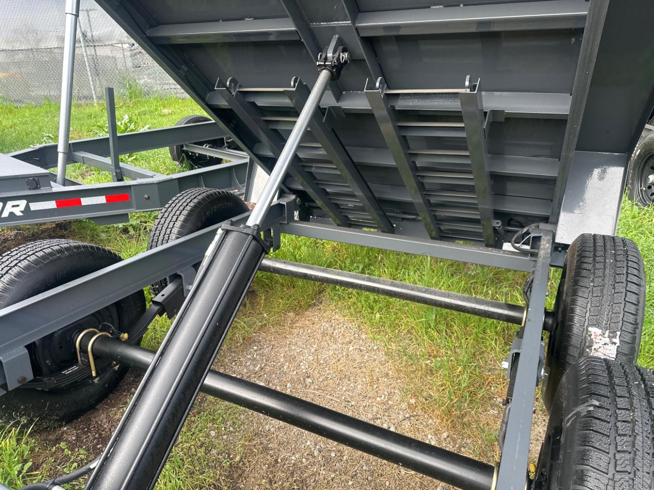 Lamar 10 Foot Dump  2026