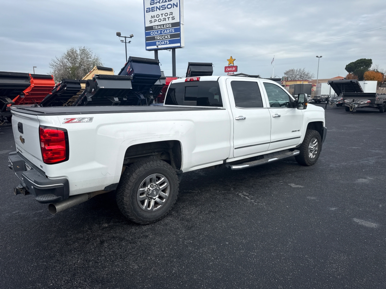 Chevrolet Silverado 2500HD LTZ Crew Cab Long Box 4WD 2017