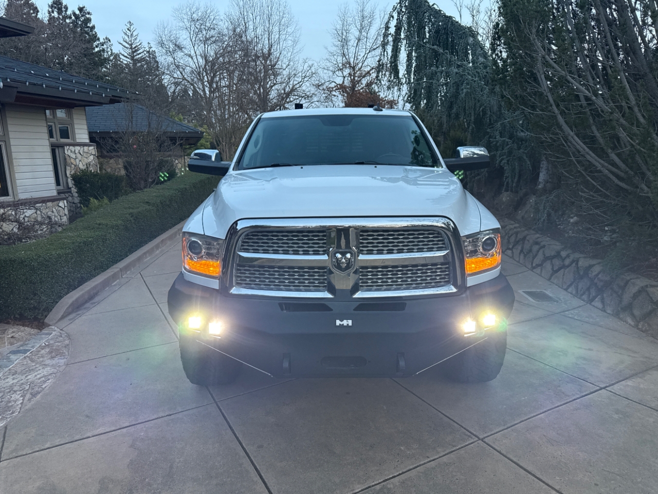 RAM 2500 Laramie Crew Cab SWB 4WD 2015