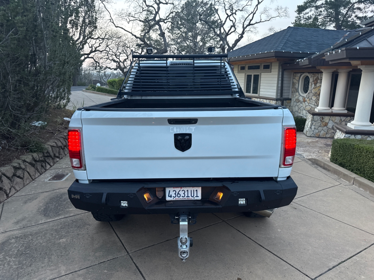 RAM 2500 Laramie Crew Cab SWB 4WD 2015