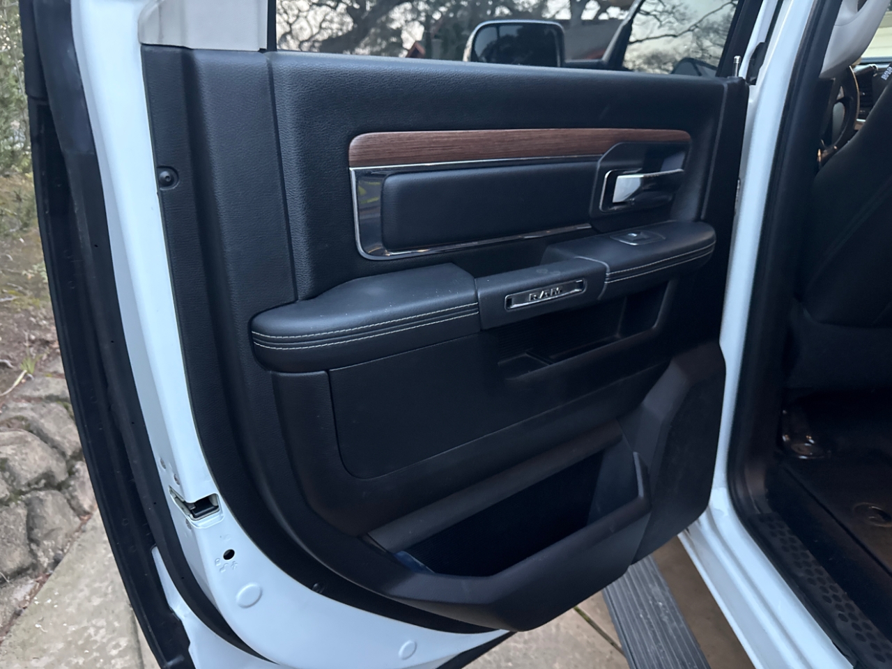 RAM 2500 Laramie Crew Cab SWB 4WD 2015