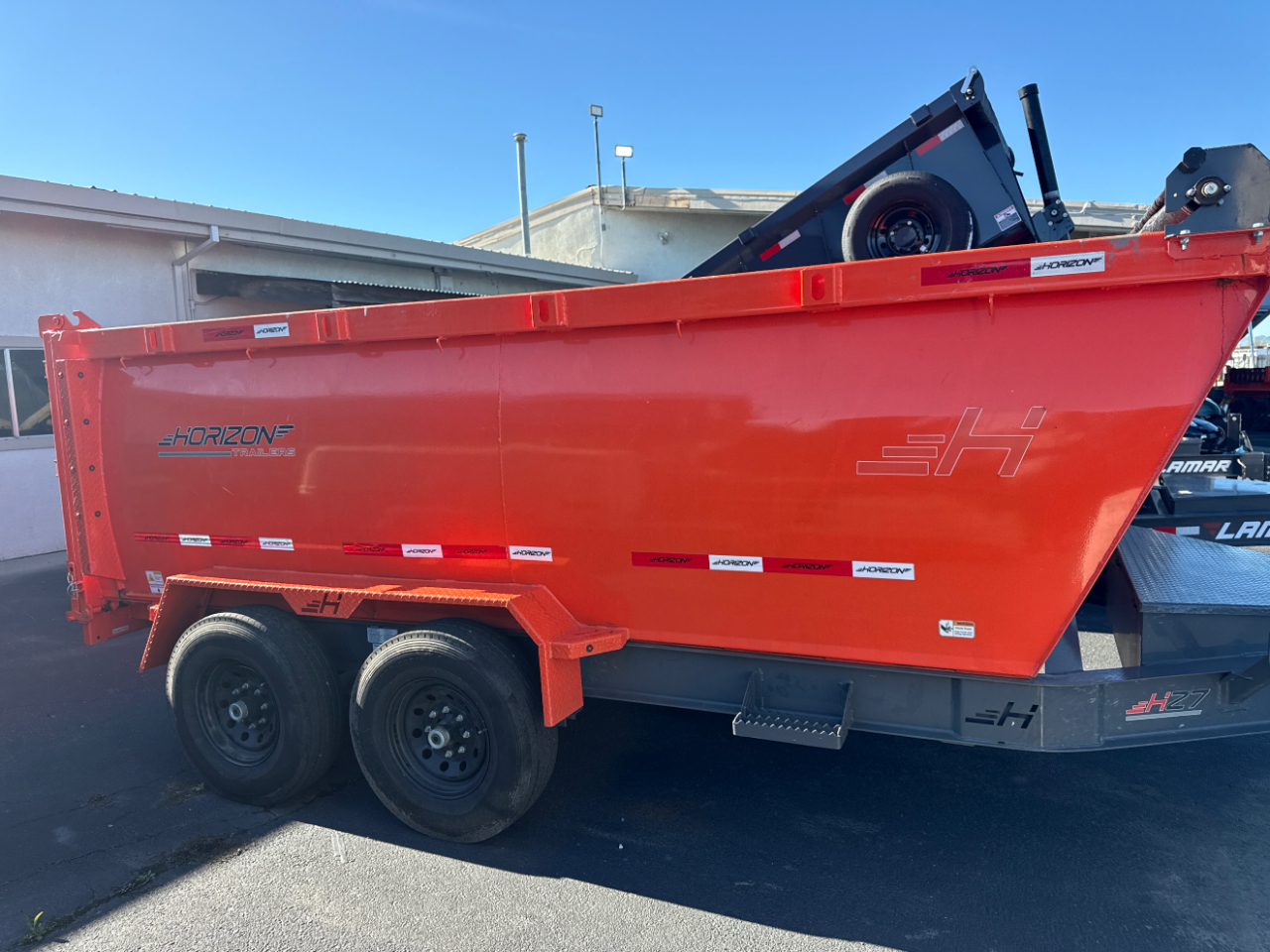 Horizon Trailers 22  2024