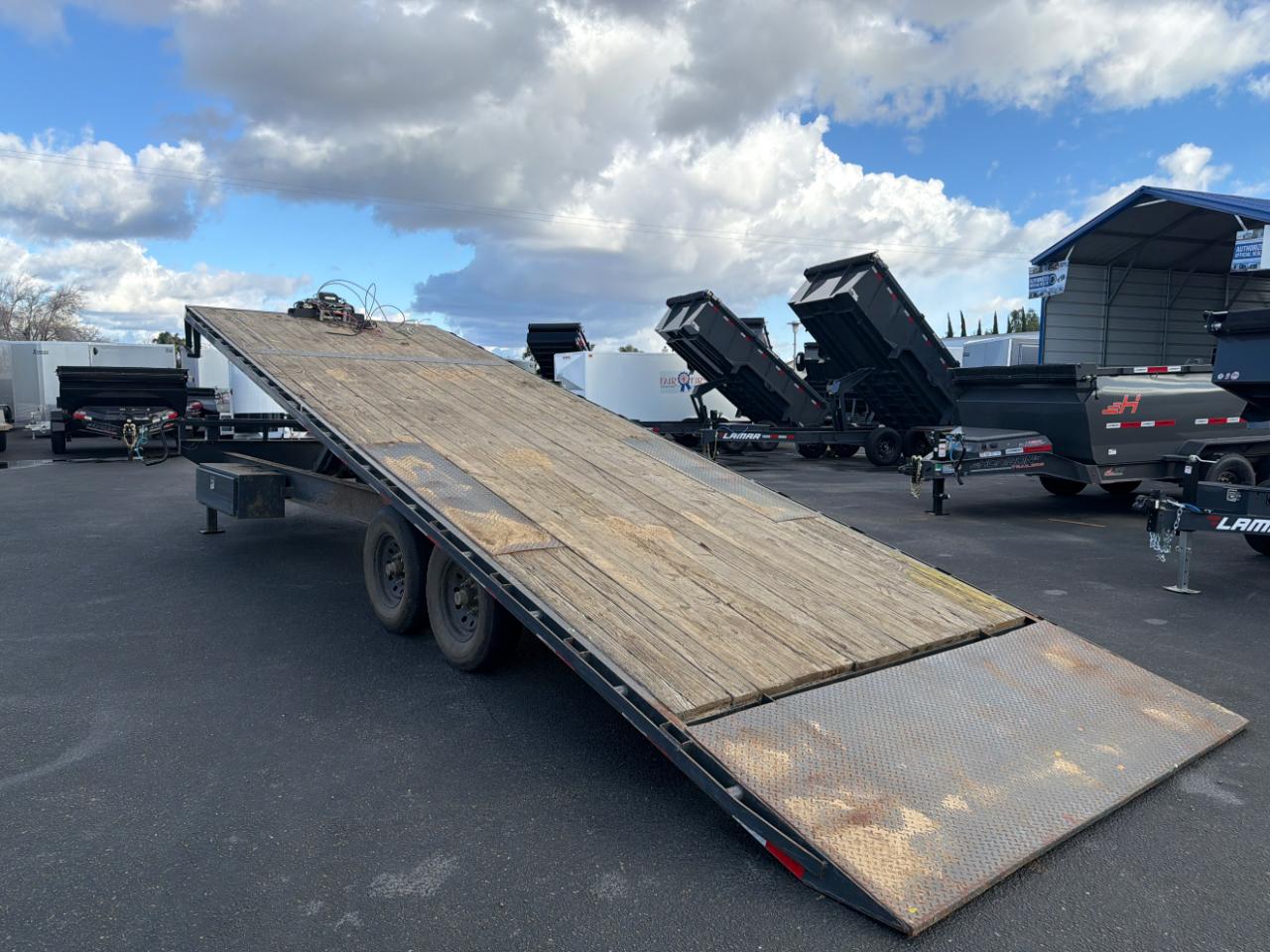 Lamar Trailers Unknown  2022